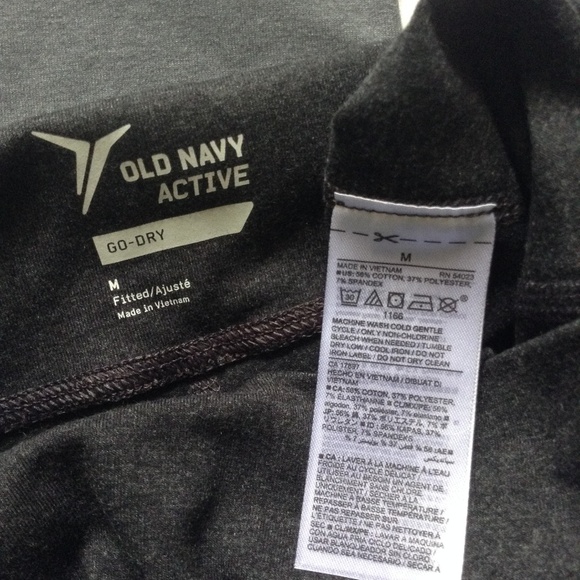 Old Navy Active High Waist Capri Leggings - Picture 3 of 8